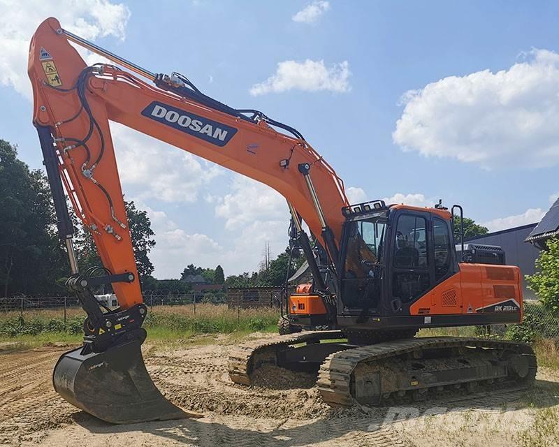 Doosan DX 210 LC-7 Paletli ekskavatörler