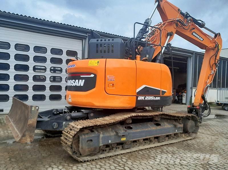Doosan DX 235 LCR-7 Paletli ekskavatörler