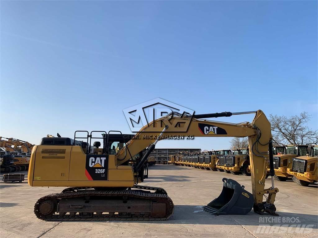CAT 326F LN Paletli ekskavatörler