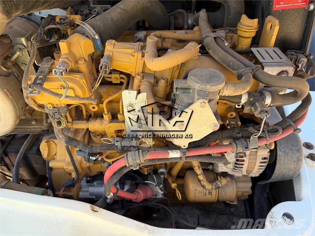 CAT 908 M Tekerlekli yükleyiciler