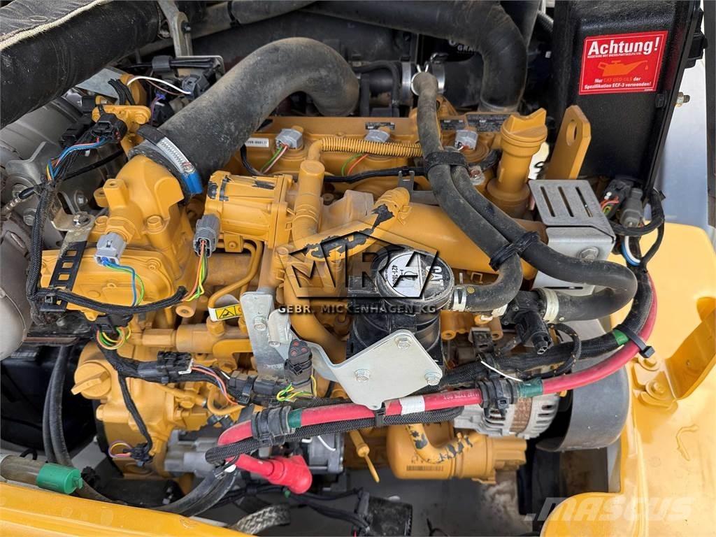 CAT 908 M Tekerlekli yükleyiciler