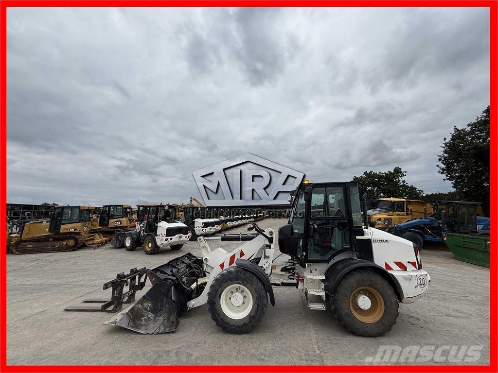CAT 908 M Tekerlekli yükleyiciler