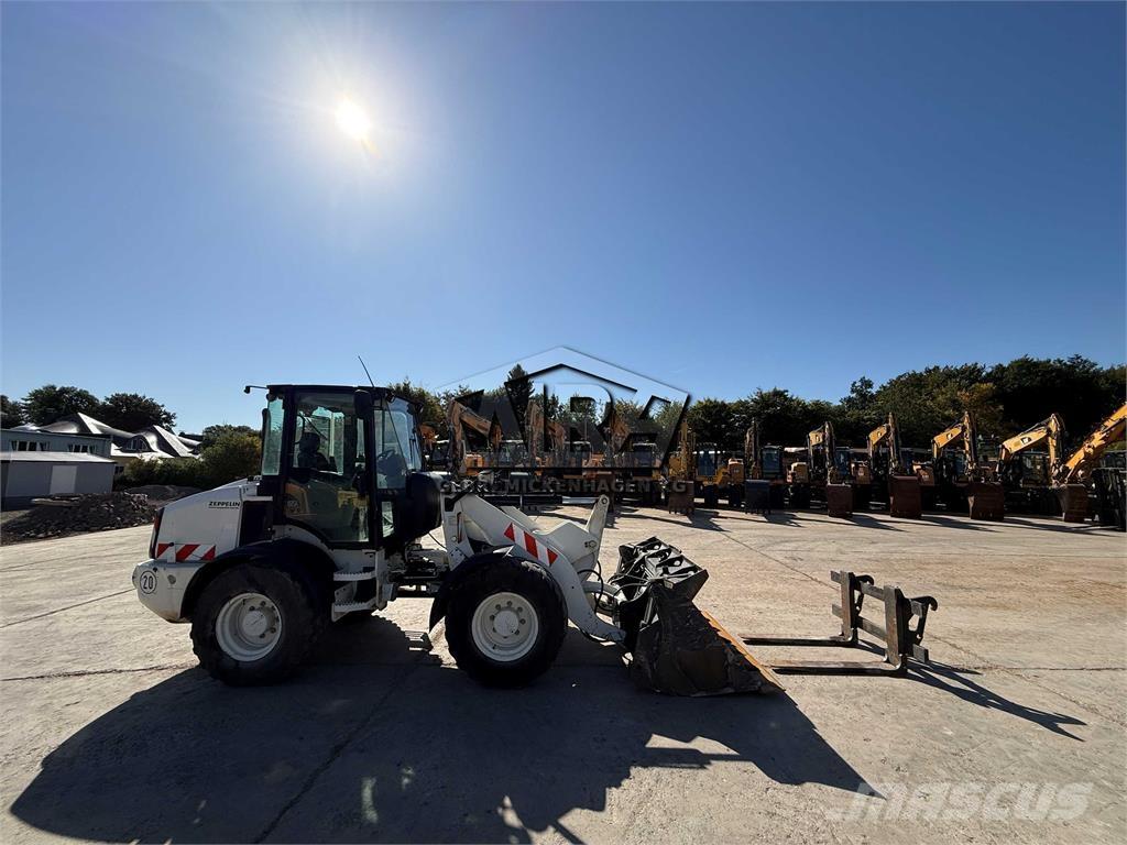CAT 908 M Tekerlekli yükleyiciler
