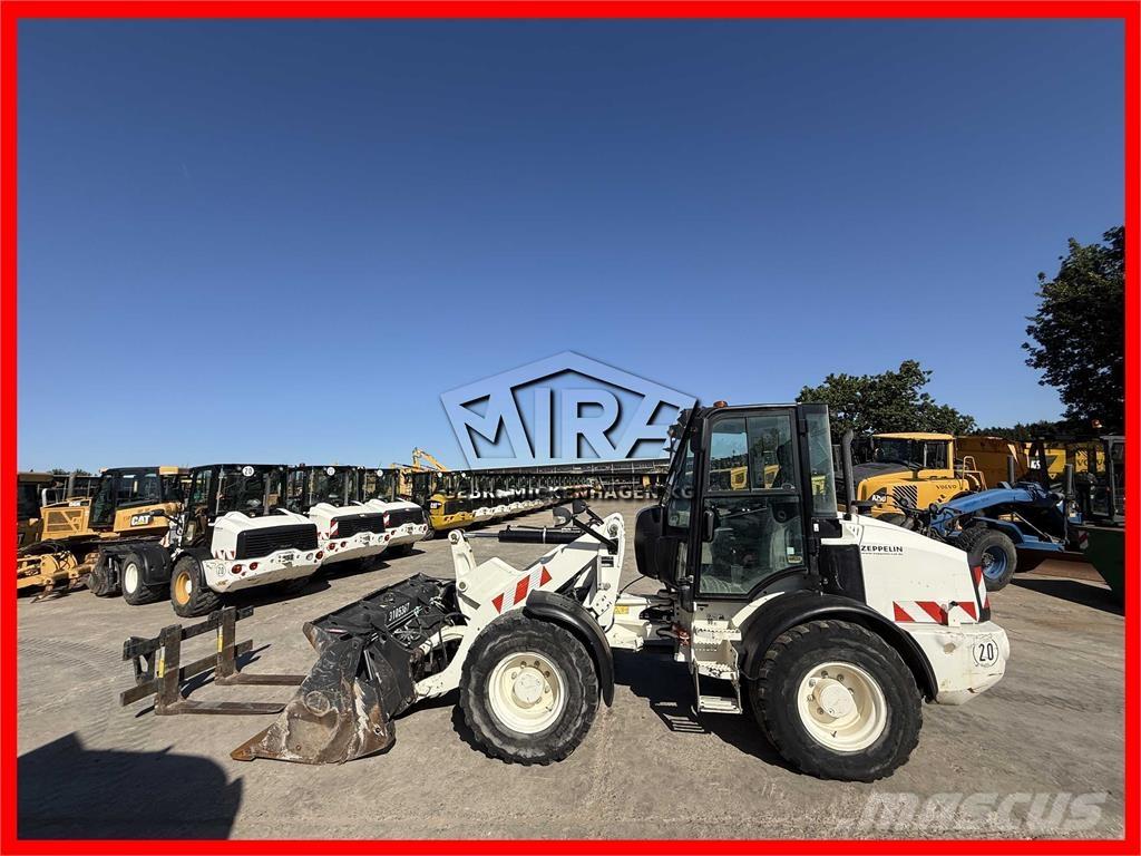 CAT 908 M Tekerlekli yükleyiciler