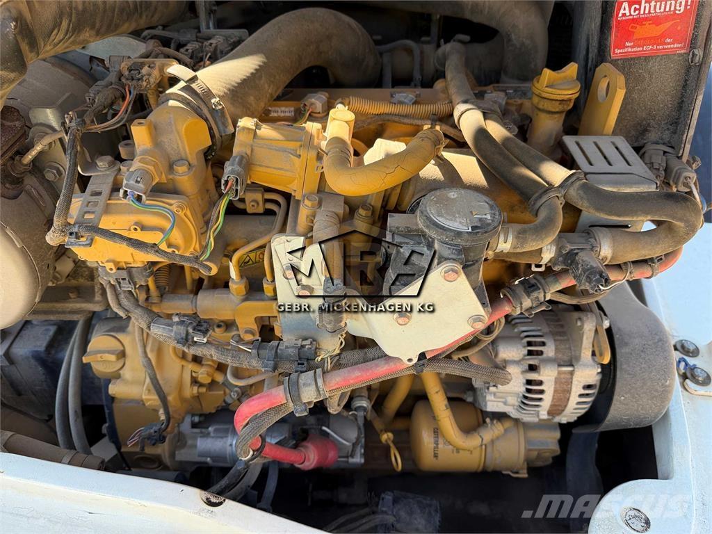 CAT 908 M Tekerlekli yükleyiciler