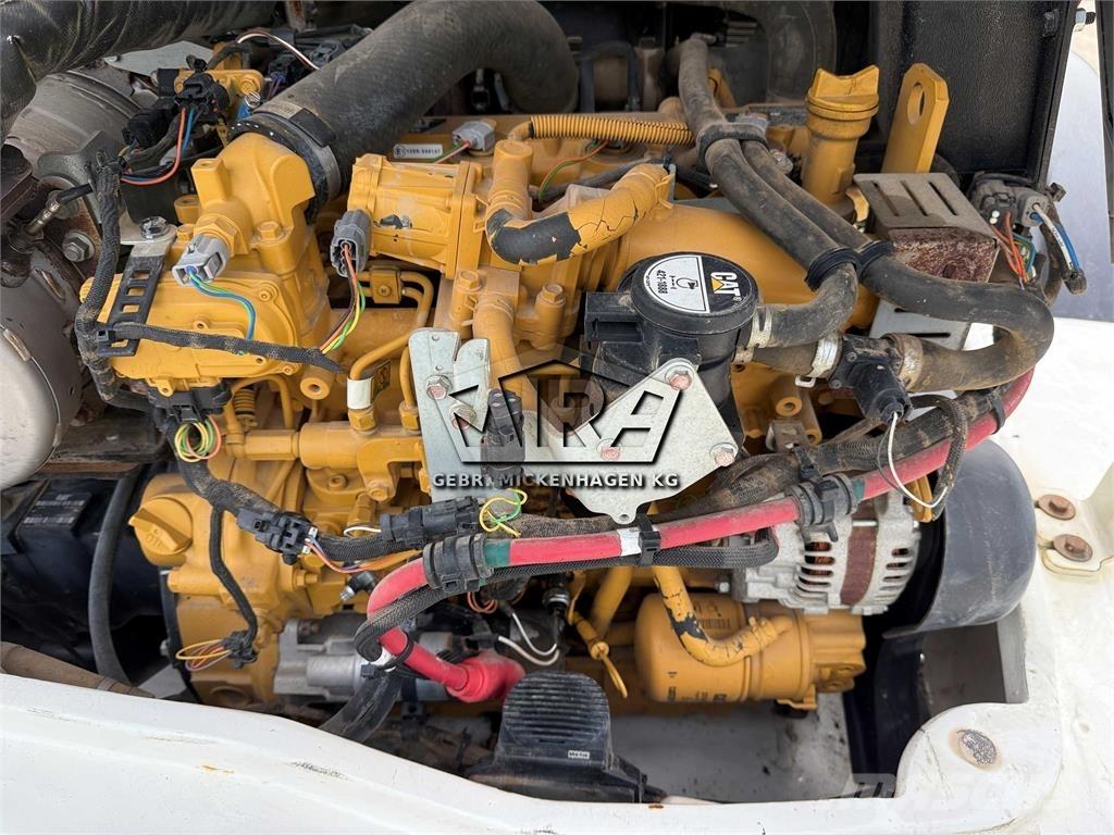 CAT 908M Tekerlekli yükleyiciler