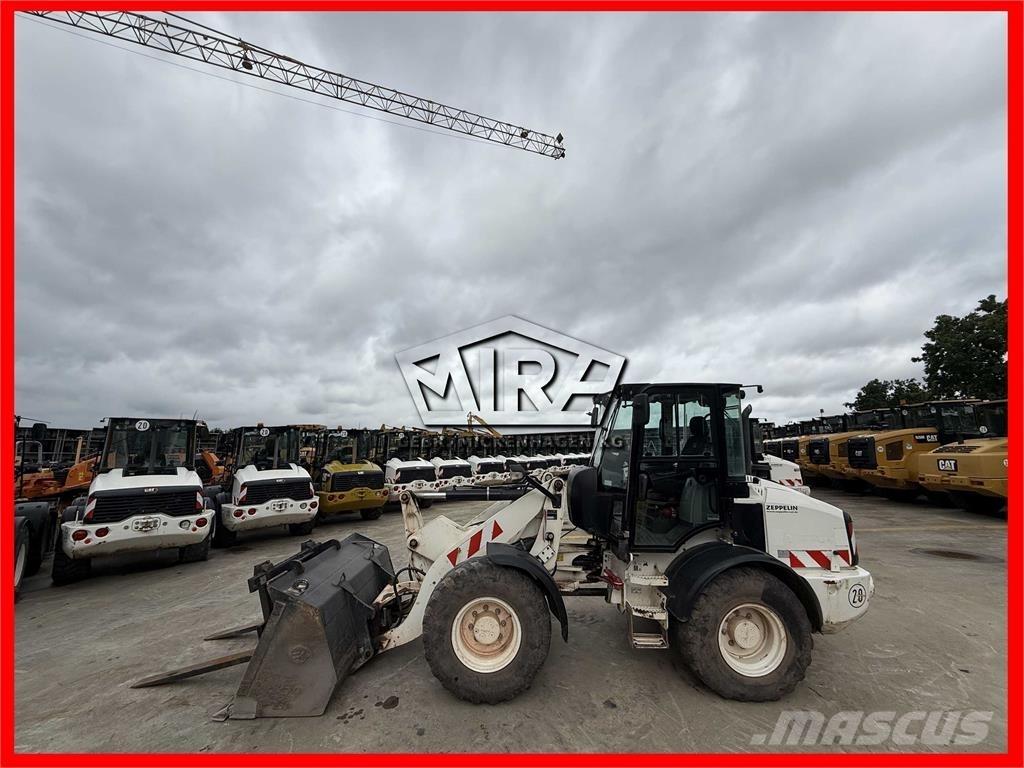 CAT 908M Tekerlekli yükleyiciler