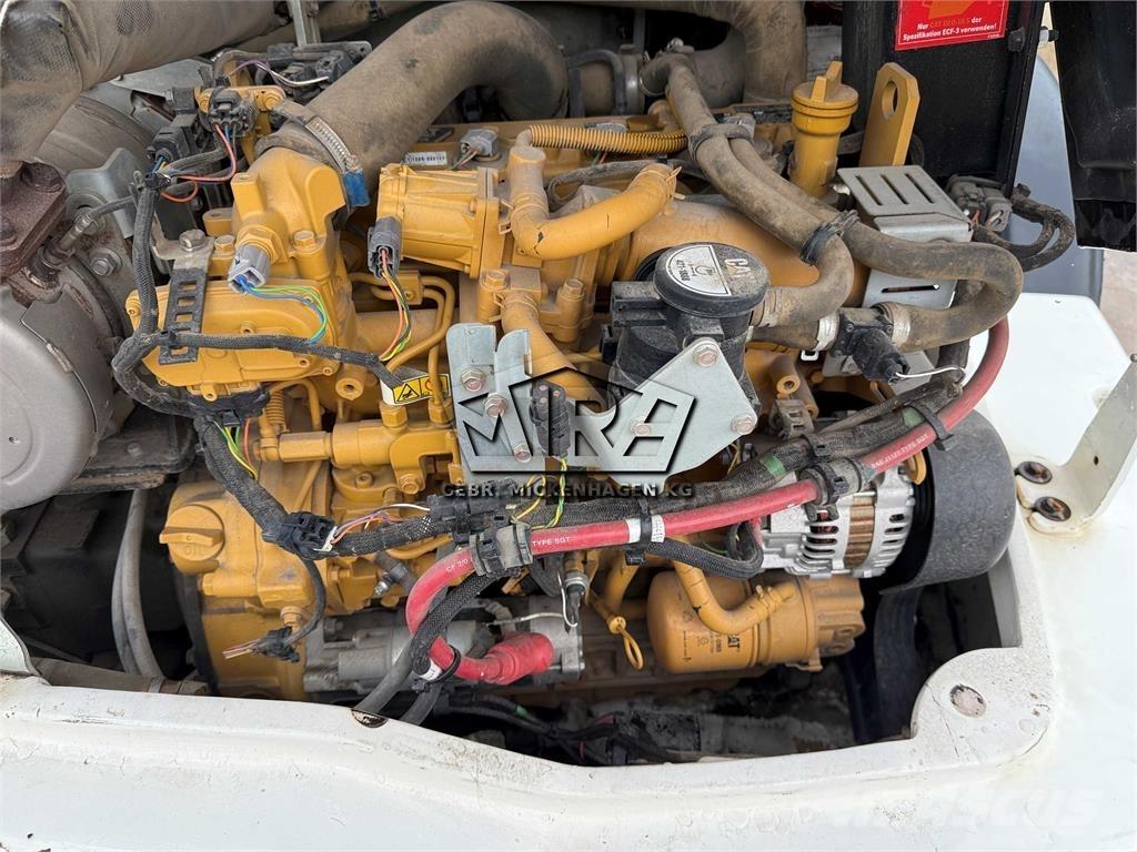CAT 908M Tekerlekli yükleyiciler
