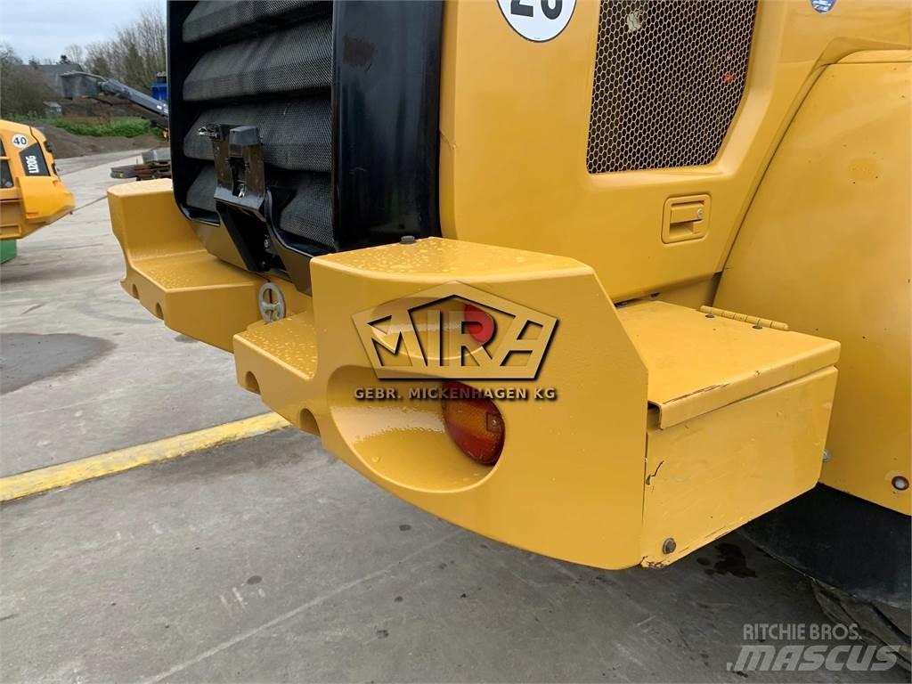 CAT 930M Tekerlekli yükleyiciler
