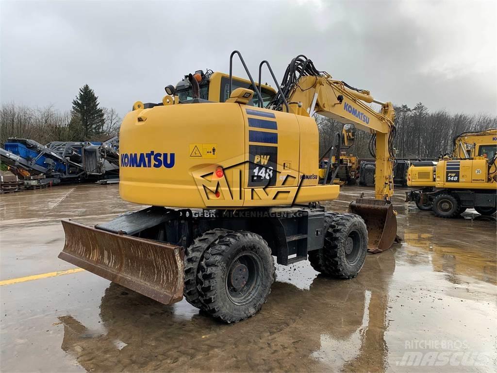 Komatsu PW148-10 Lastik tekerli ekskavatörler