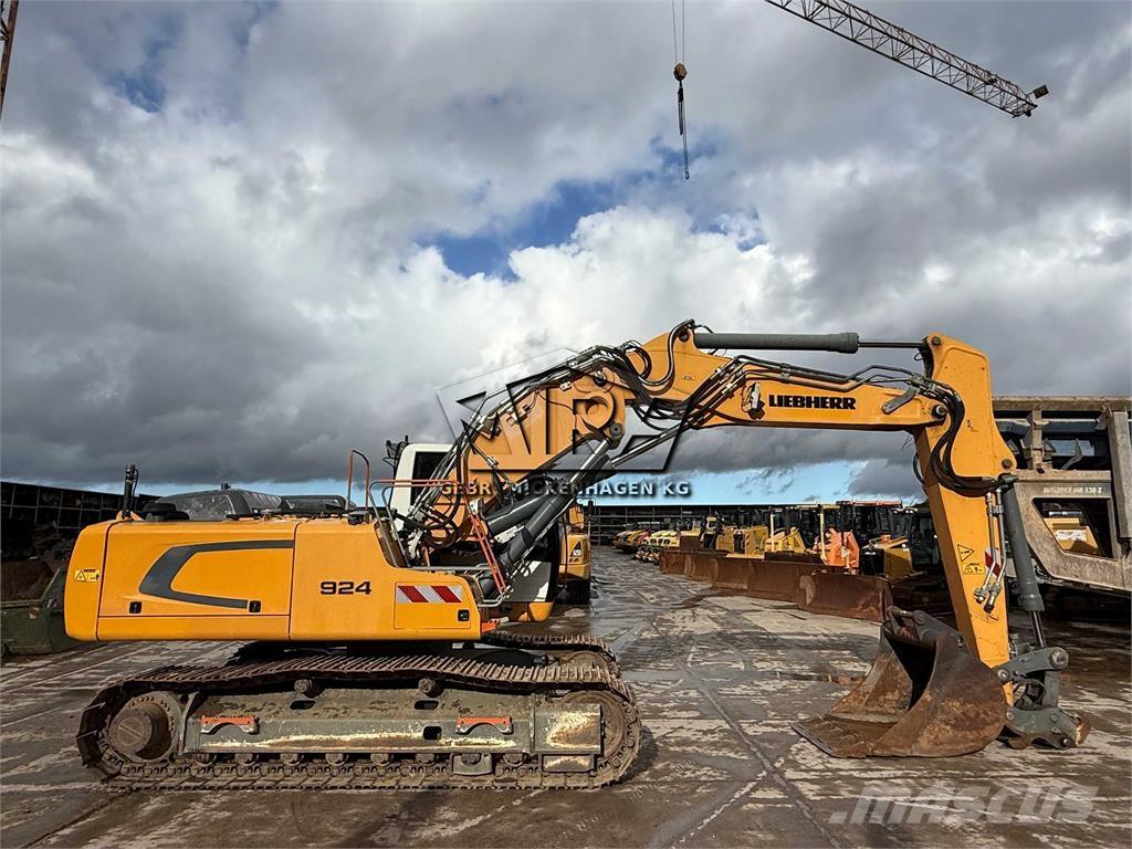 Liebherr R 924 LC Paletli ekskavatörler