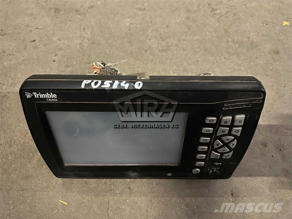 Trimble CB460 Diger