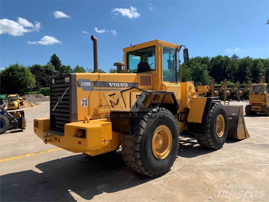 Volvo L 120 C Tekerlekli yükleyiciler