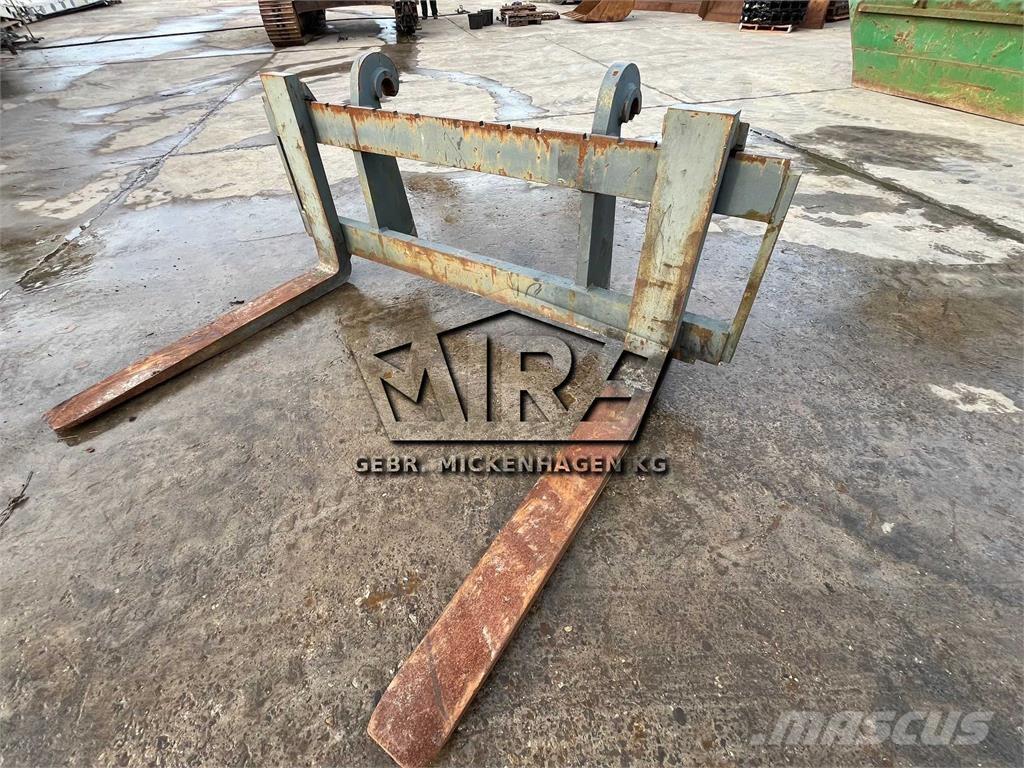 Volvo SW / L90 Çatallar