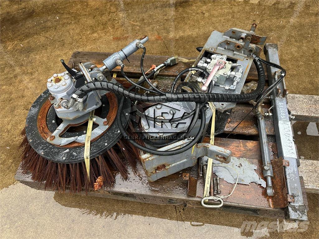 Wirtgen W50 / W60 Süpürme kamyonları