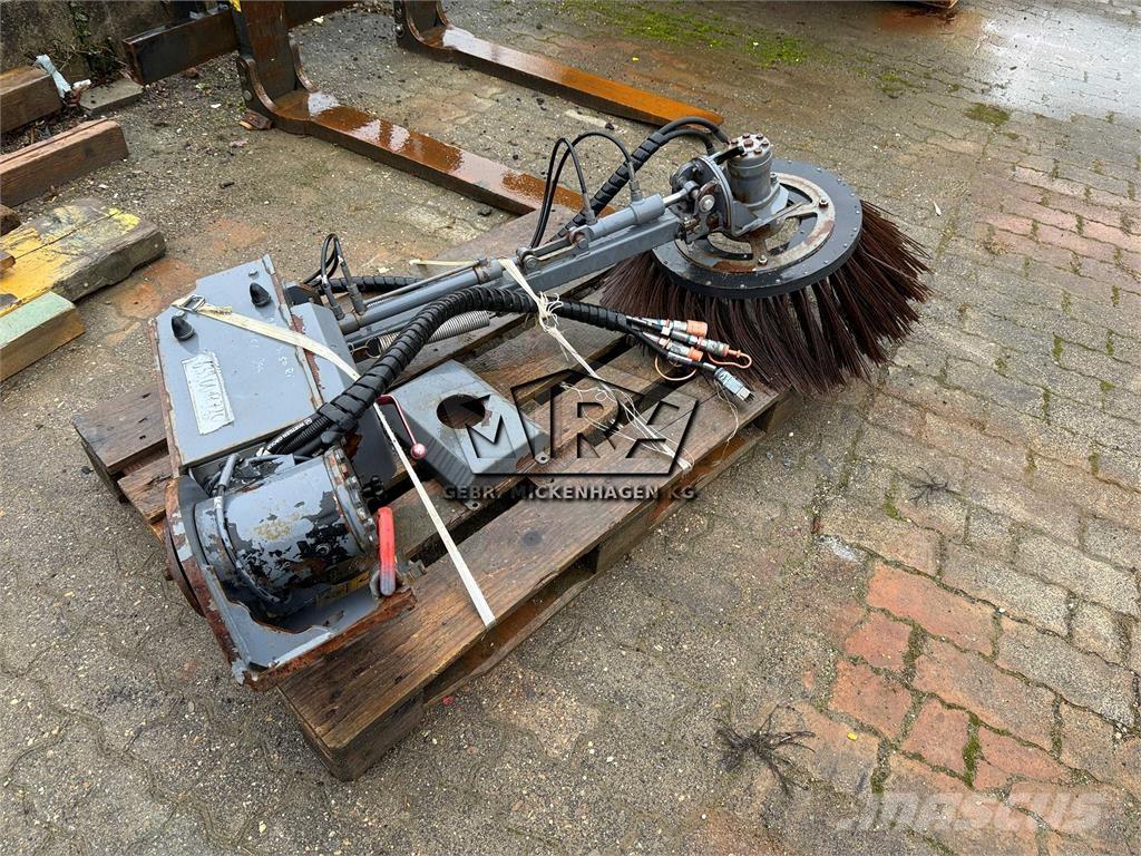 Wirtgen W50 / W60 Süpürme kamyonları