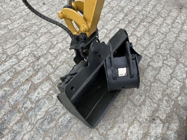 CAT 300.9D Diger