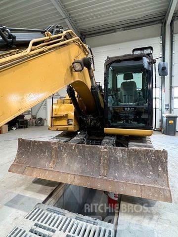CAT 311 F Paletli ekskavatörler