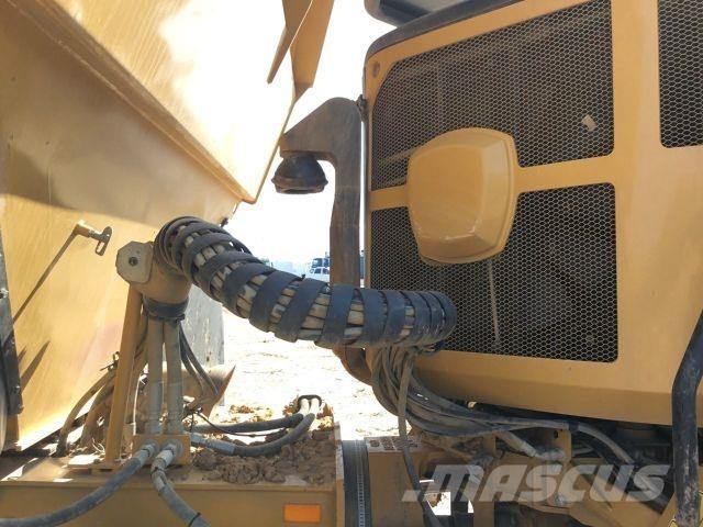 CAT 730 Diger