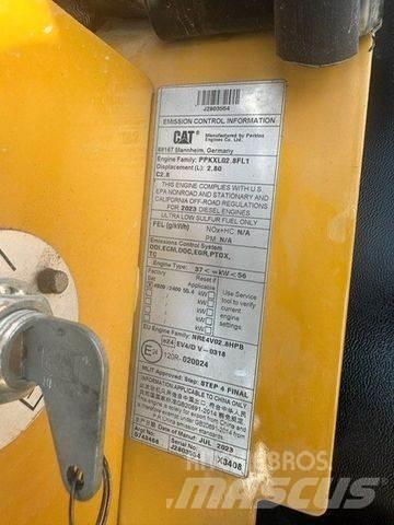 CAT 906 Tekerlekli yükleyiciler