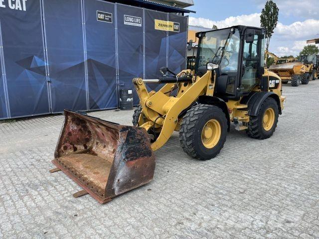 CAT 908M Diger