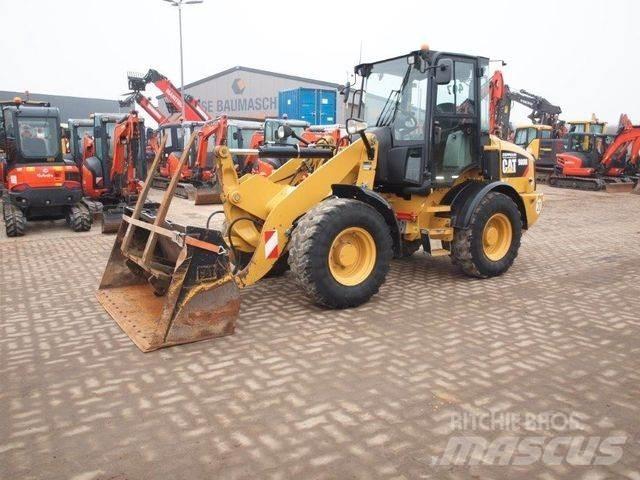 CAT 908M / 35 km/h Tekerlekli yükleyiciler