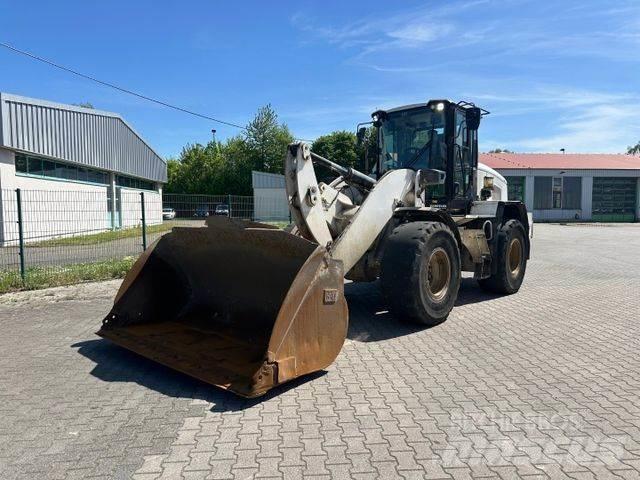 CAT 938 M / High Lift Tekerlekli yükleyiciler