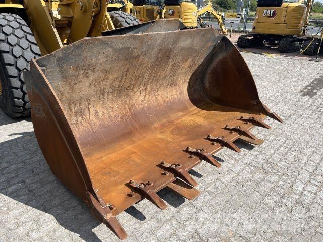 CAT 938M Diger