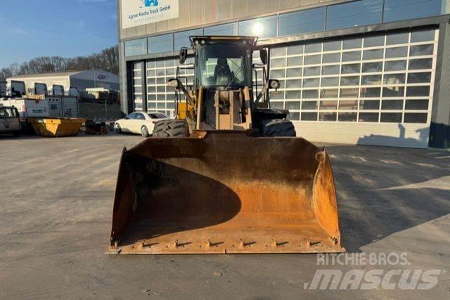 CAT | 950M Diger