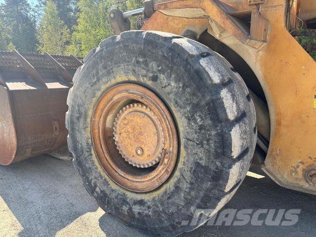 CAT 988 B Tekerlekli yükleyiciler
