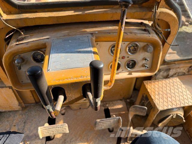 CAT D6C Paletli dozerler