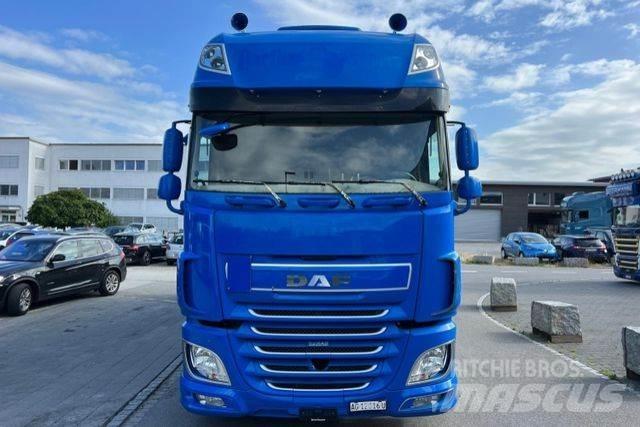 DAF XF510 6x2 Kayar tenteli kamyonlar