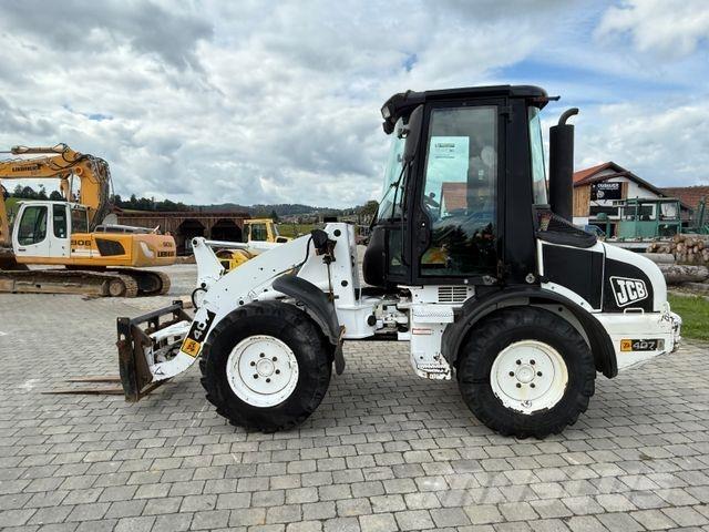 JCB 407 Tekerlekli yükleyiciler