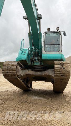 Kobelco SK200SR Paletli ekskavatörler