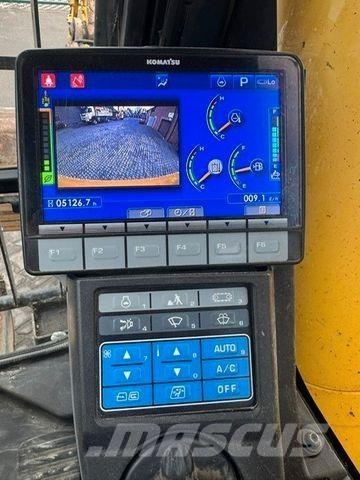 Komatsu PC210LC11 Paletli ekskavatörler