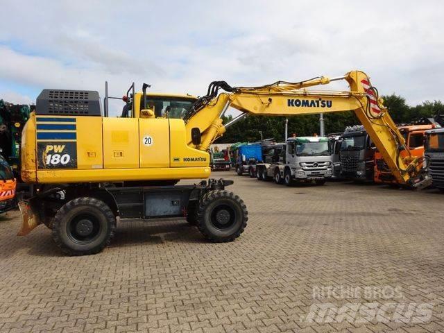 Komatsu PW180-11 Lastik tekerli ekskavatörler