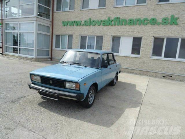 Lada 2105 vin 656 Otomobiller