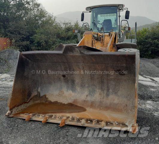 Liebherr L 574 Tekerlekli yükleyiciler