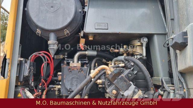 Liebherr L 574 Tekerlekli yükleyiciler