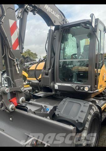 Mecalac 11 MWR Lastik tekerli ekskavatörler