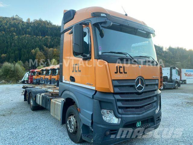 Mercedes-Benz 2542 Çekiciler