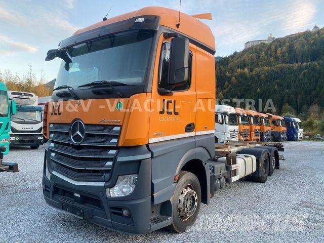 Mercedes-Benz 2542 Çekiciler