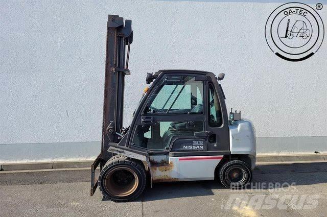 Nissan YG1D2A320 Dizel forkliftler