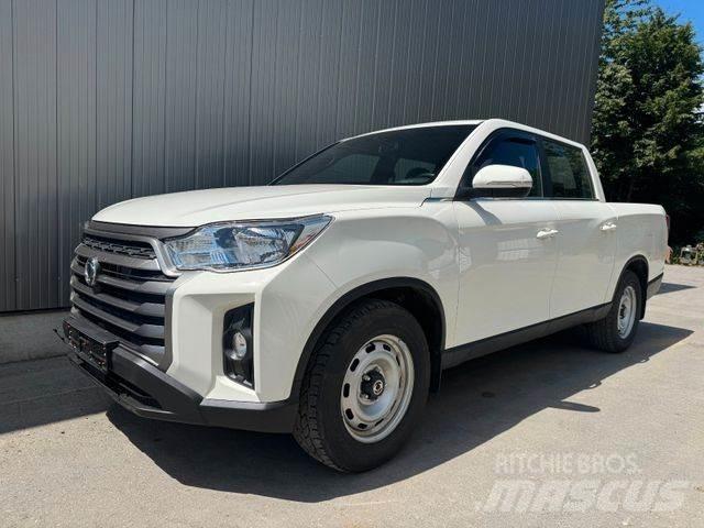 Ssangyong MUSSO Pikaplar