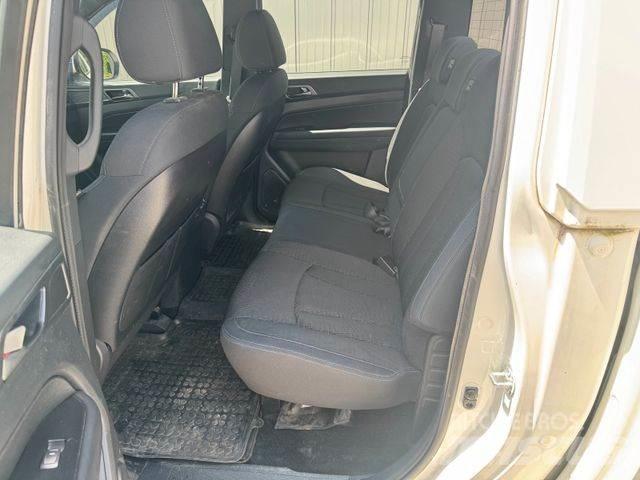 Ssangyong MUSSO Pikaplar
