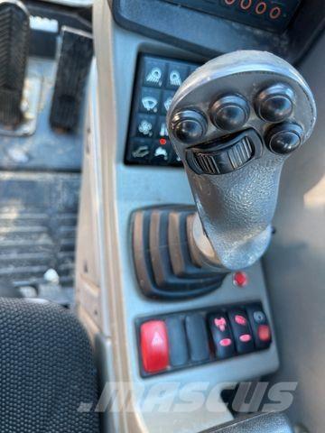 Terex TW110 Lastik tekerli ekskavatörler