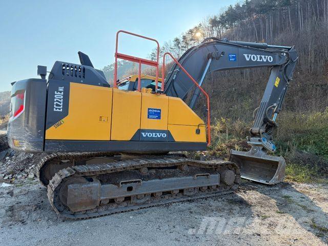 Volvo EC220ENL Paletli ekskavatörler