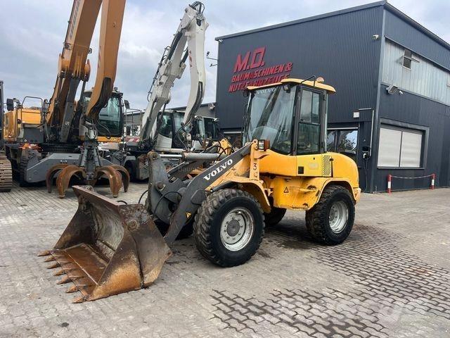 Volvo L30B Tekerlekli yükleyiciler