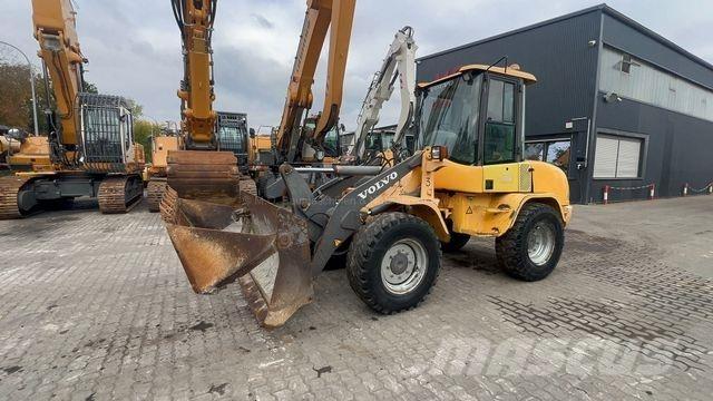 Volvo L30B Tekerlekli yükleyiciler