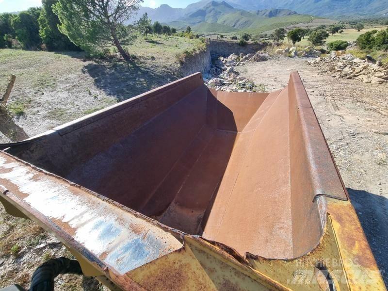 Bell B35D Belden kirma kaya kamyonu